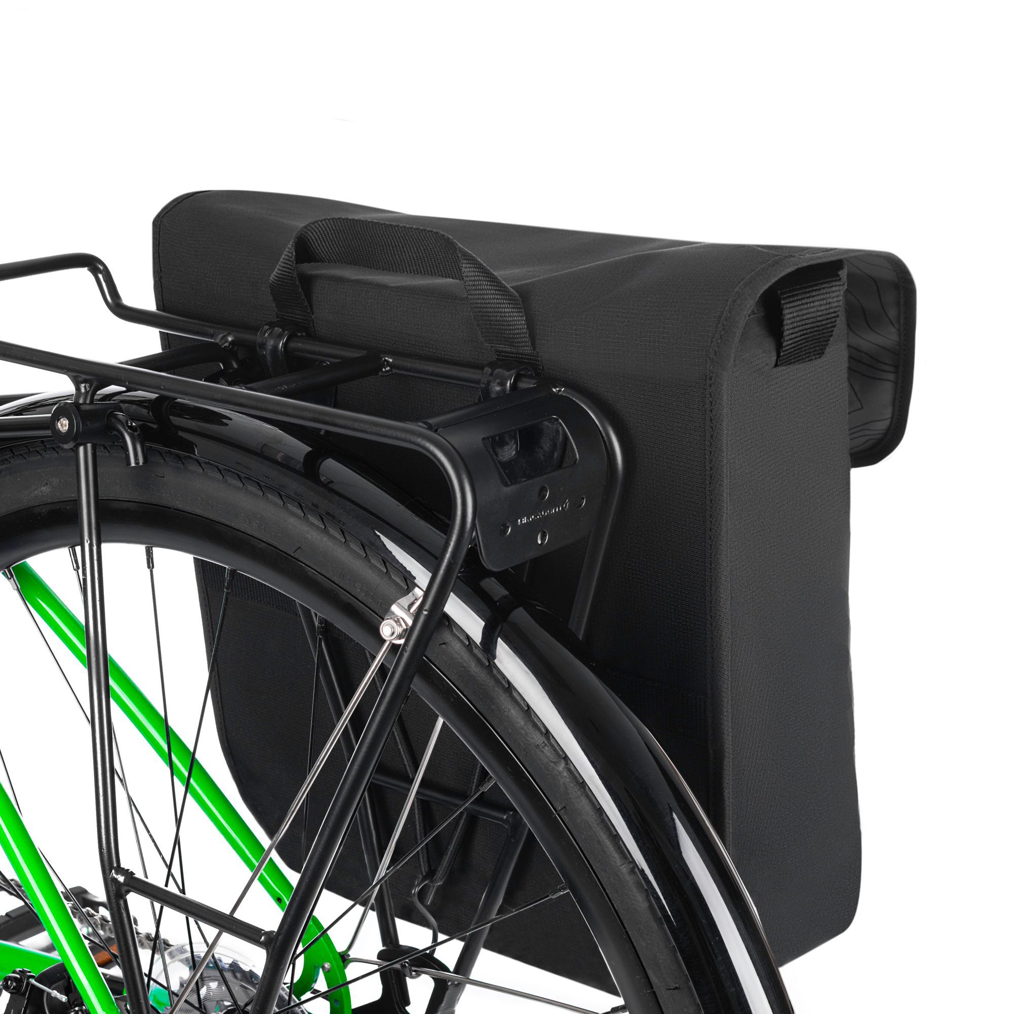 Rear pannier clearance
