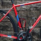 Cinch Carbon Fiber Bottle Cage