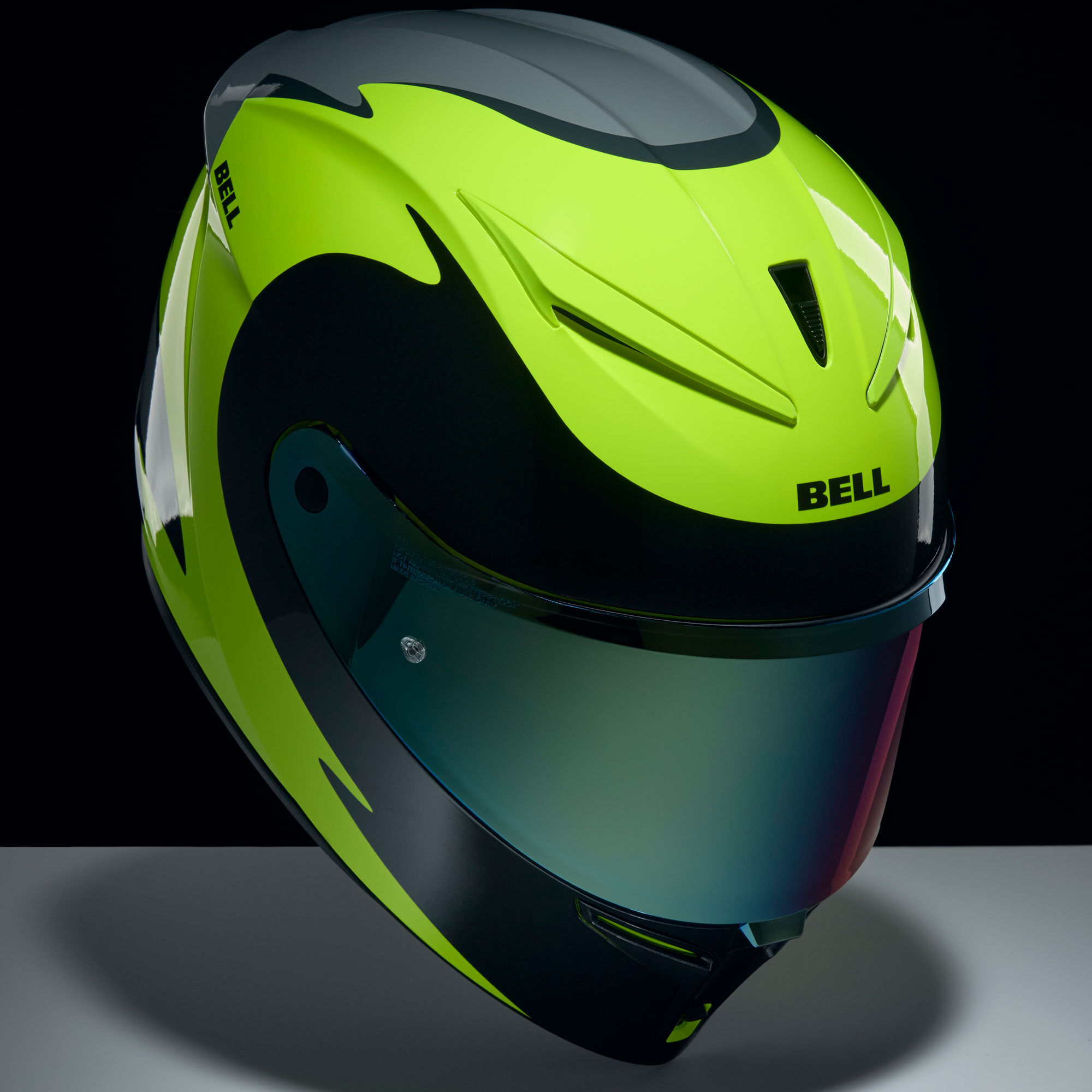 Bell Lithium Mips Plus Helmet in Neon Green