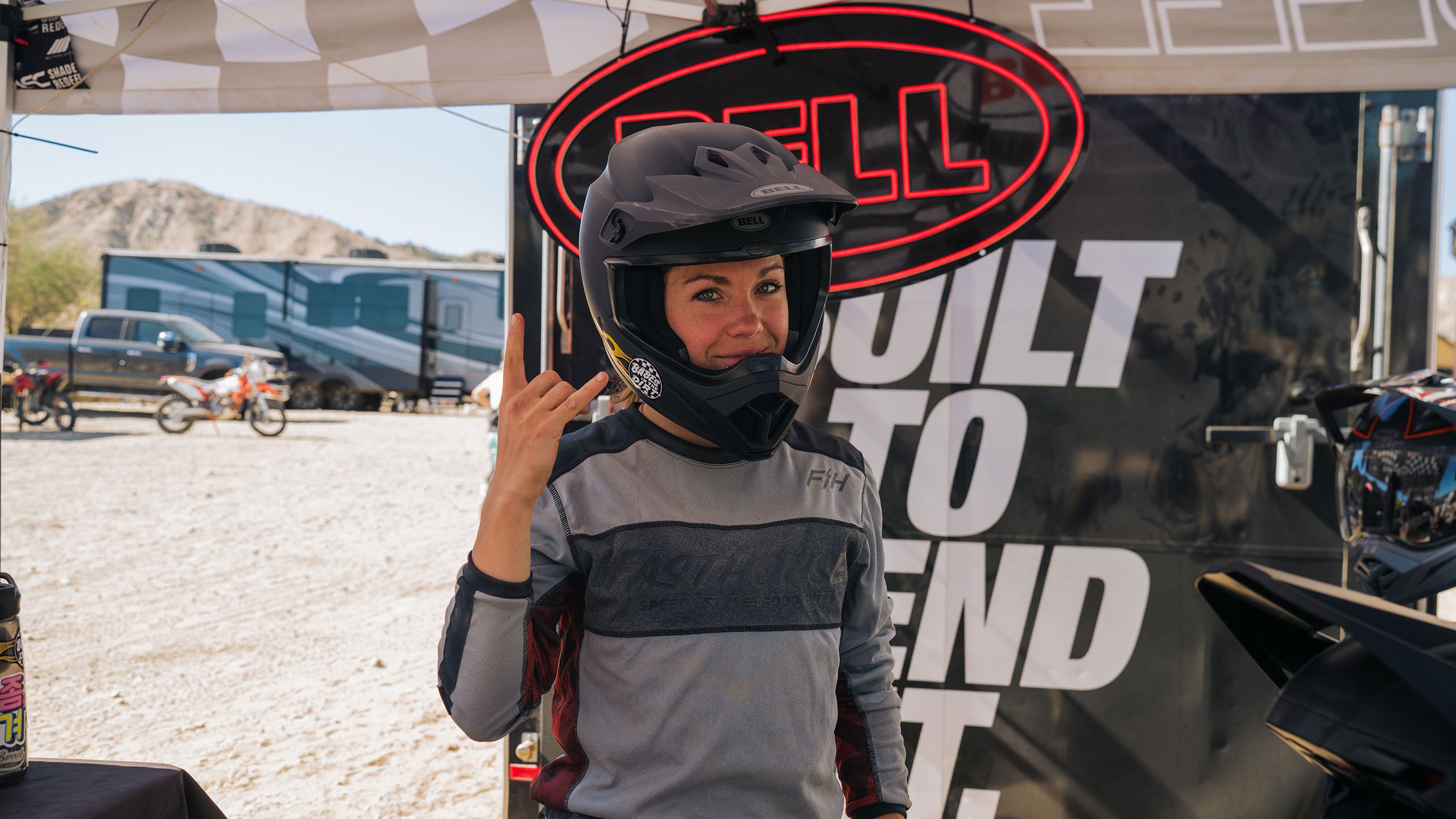 Babes In The Dirt 8 bell helmets test