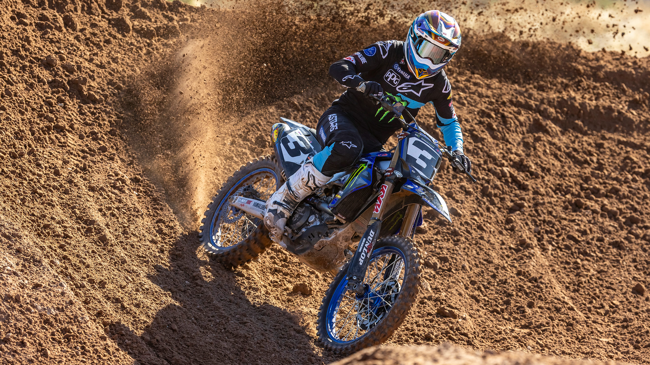 Eli Tomac taking tight turn on track