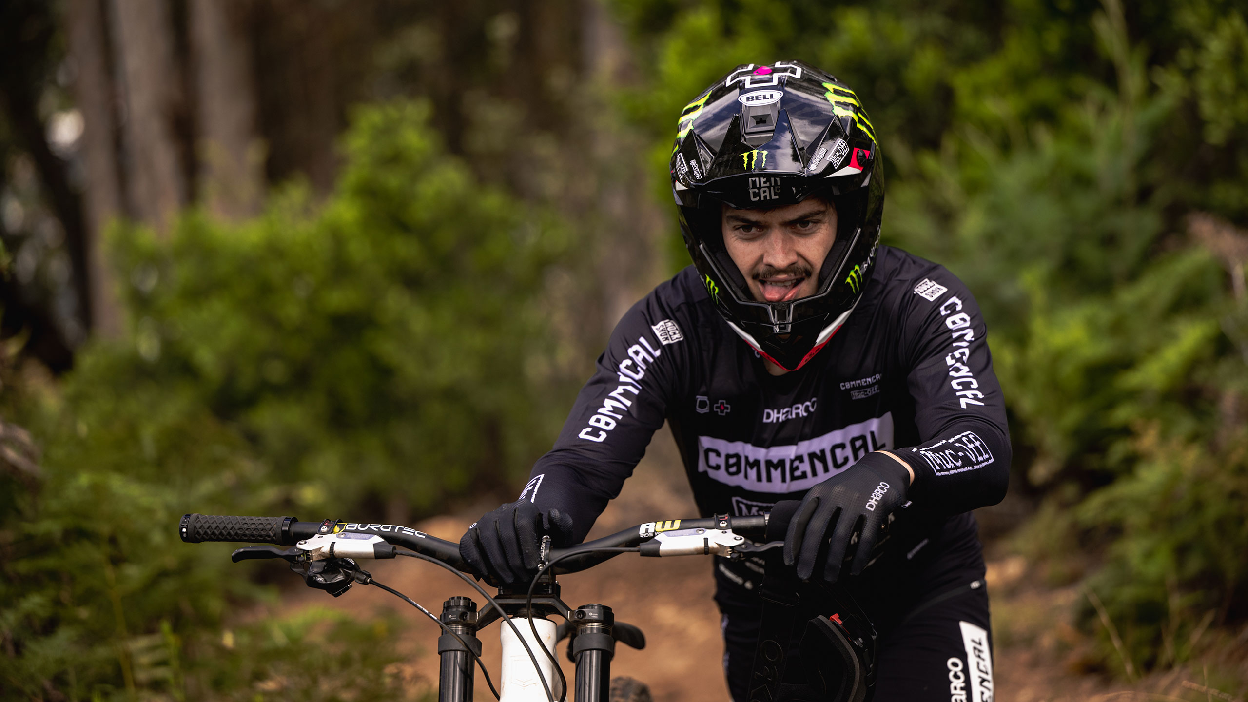 Bell Athlete Loris Vergier