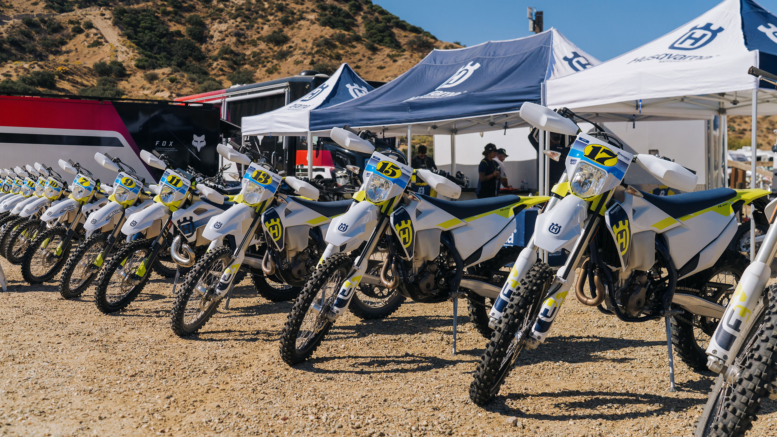 Babes In The Dirt 8 husqvarnas